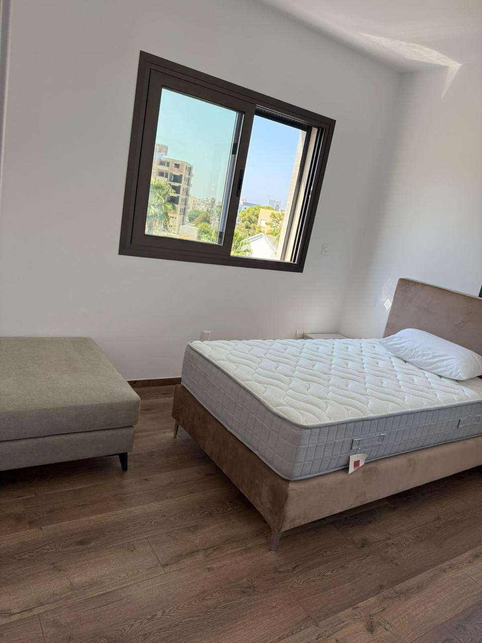For Rent: Penthouse, Agios Georgios, Limassol, Cyprus FC-64353 - #13 For Rent: Penthouse, Agios Georgios, Limassol, Cyprus FC-64353 - #13