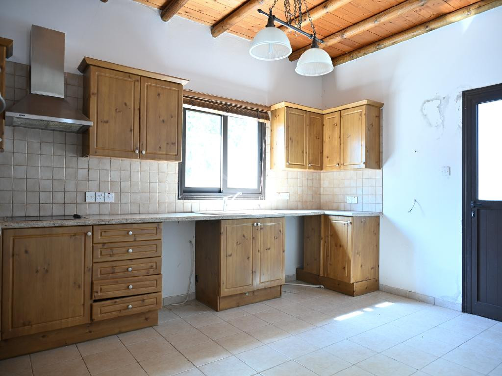 For Sale: Detached house, Acheritou, Famagusta, Cyprus FC-64361 - #7