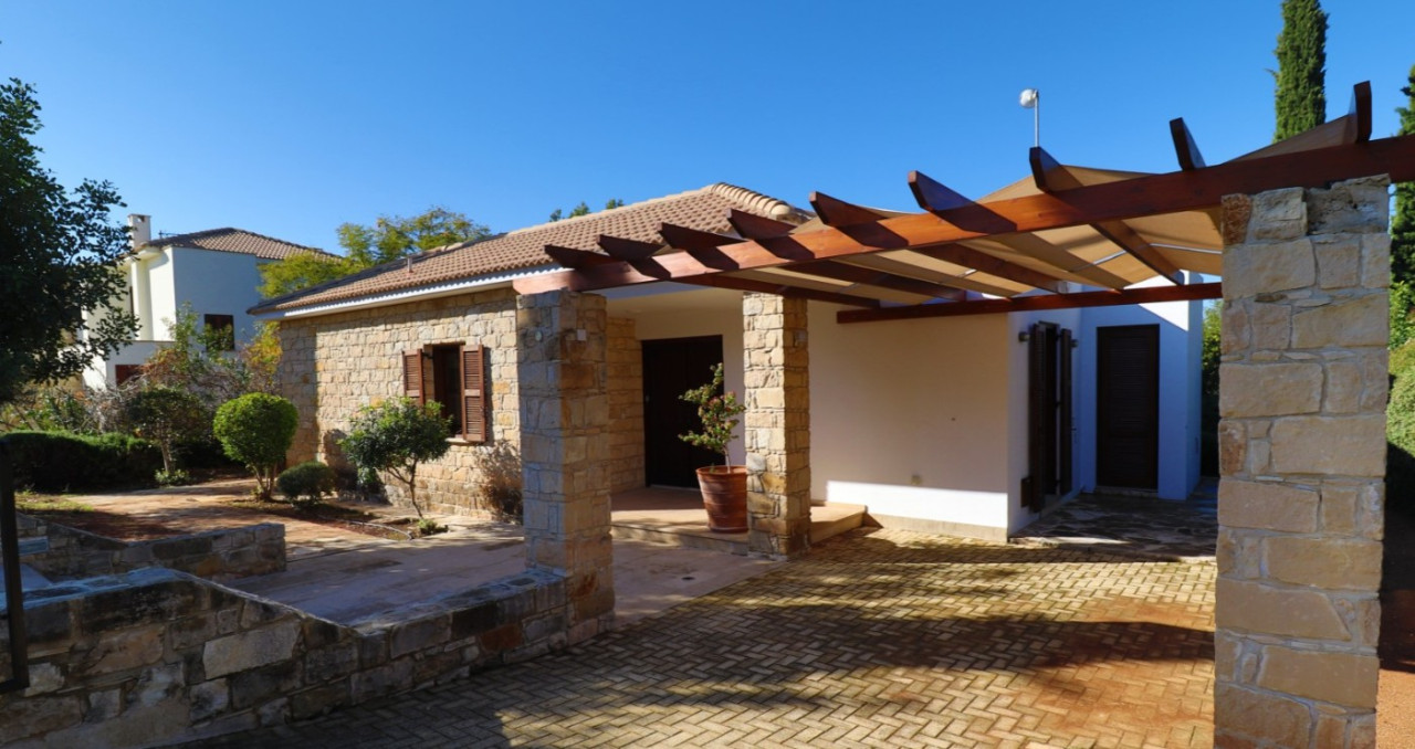For Sale: Detached house, Aphrodite Hills, Paphos, Cyprus FC-64475 - #1