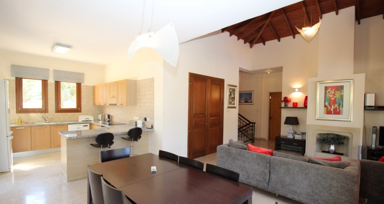 For Sale: Detached house, Aphrodite Hills, Paphos, Cyprus FC-64476 - #4 For Sale: Detached house, Aphrodite Hills, Paphos, Cyprus FC-64476 - #4