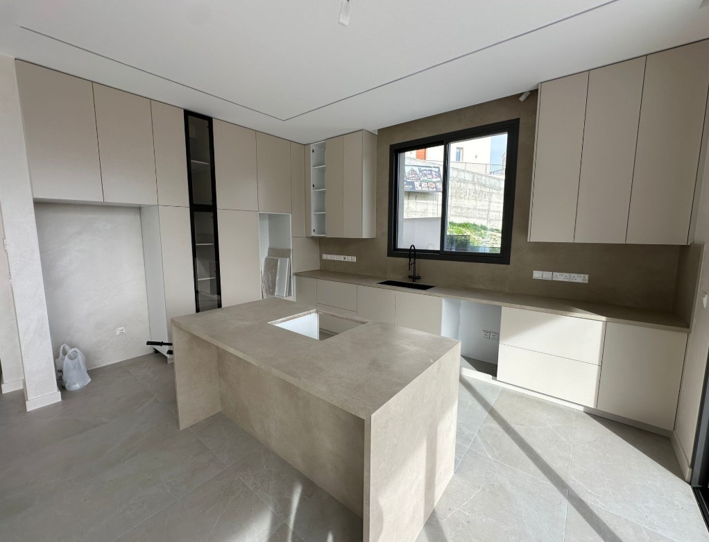 For Sale: Detached house, Agios Tychonas, Limassol, Cyprus FC-64553 - #3