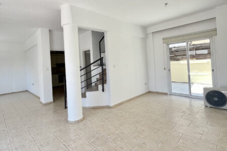 For Sale: Semi detached house, Strovolos, Nicosia, Cyprus FC-64571