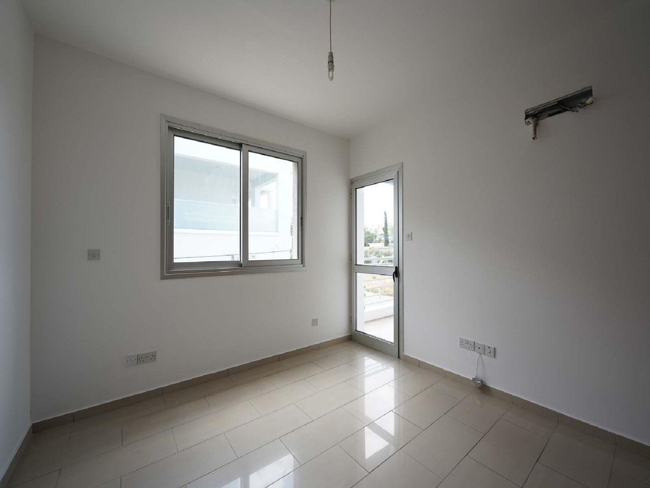 For Sale: Apartments, Latsia, Nicosia, Cyprus FC-64652 - #11