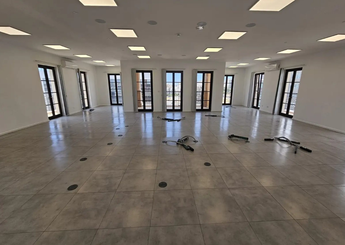 For Sale: Office, Linopetra, Limassol, Cyprus FC-64676 - #1