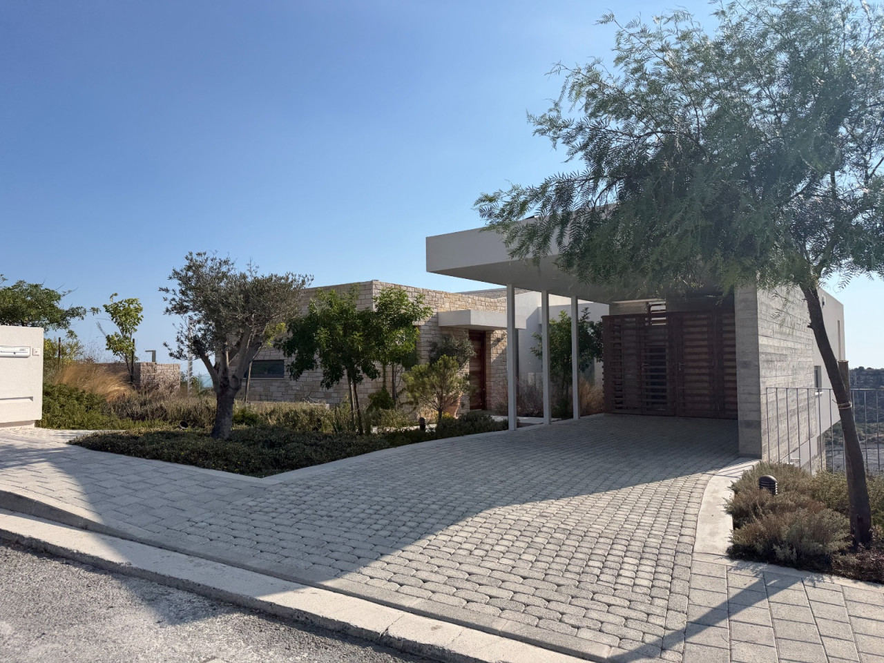 For Rent: Detached house, Minthis, Paphos, Cyprus FC-65056 - #1 For Rent: Detached house, Minthis, Paphos, Cyprus FC-65056 - #1